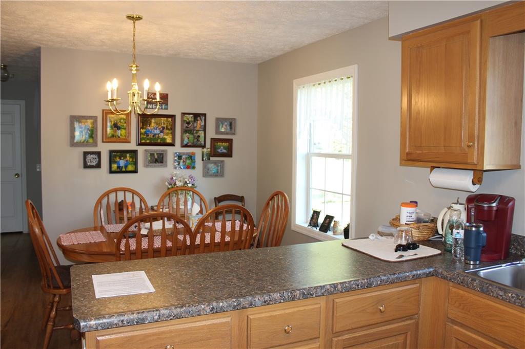 17 Bradley Road Jackson Center, PA 16133 - Photo 4 of 24