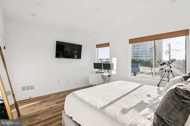 $2,995 | 1007 South 3rd Street, Unit A, Philadelphia, PA 19147