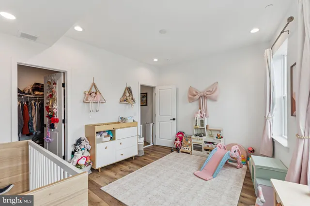 $2,995 | 1007 South 3rd Street, Unit A, Philadelphia, PA 19147