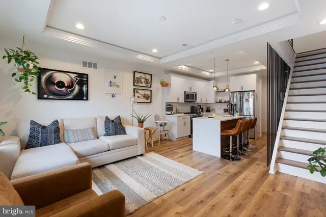 $2,995 | 1007 South 3rd Street, Unit A, Philadelphia, PA 19147