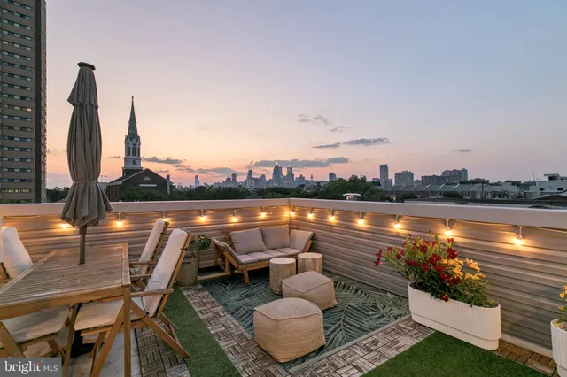 $2,995 | 1007 South 3rd Street, Unit A, Philadelphia, PA 19147