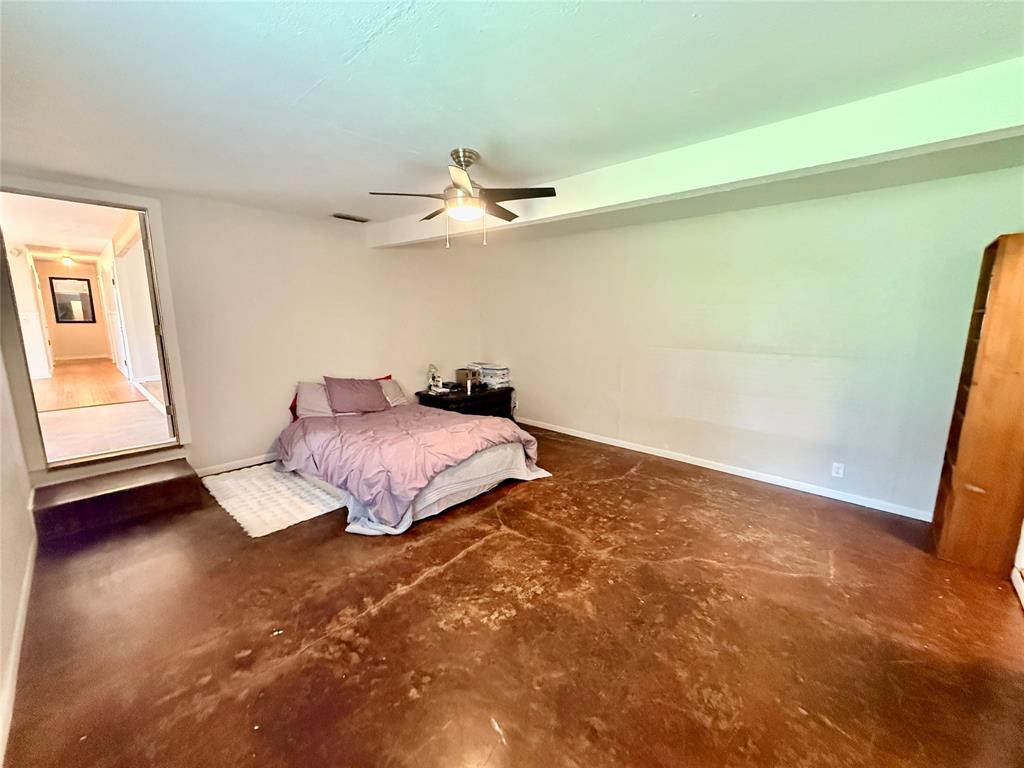 105 Ragland Street Graham, TX 76450 - Photo 13 of 36