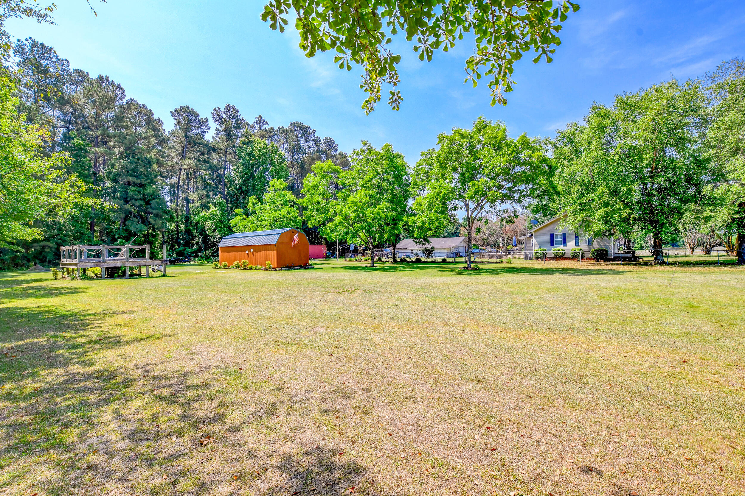 181 Camellia Road Reevesville, SC 29471 - Photo 18 of 33 DSC_9698_699_700_701_702