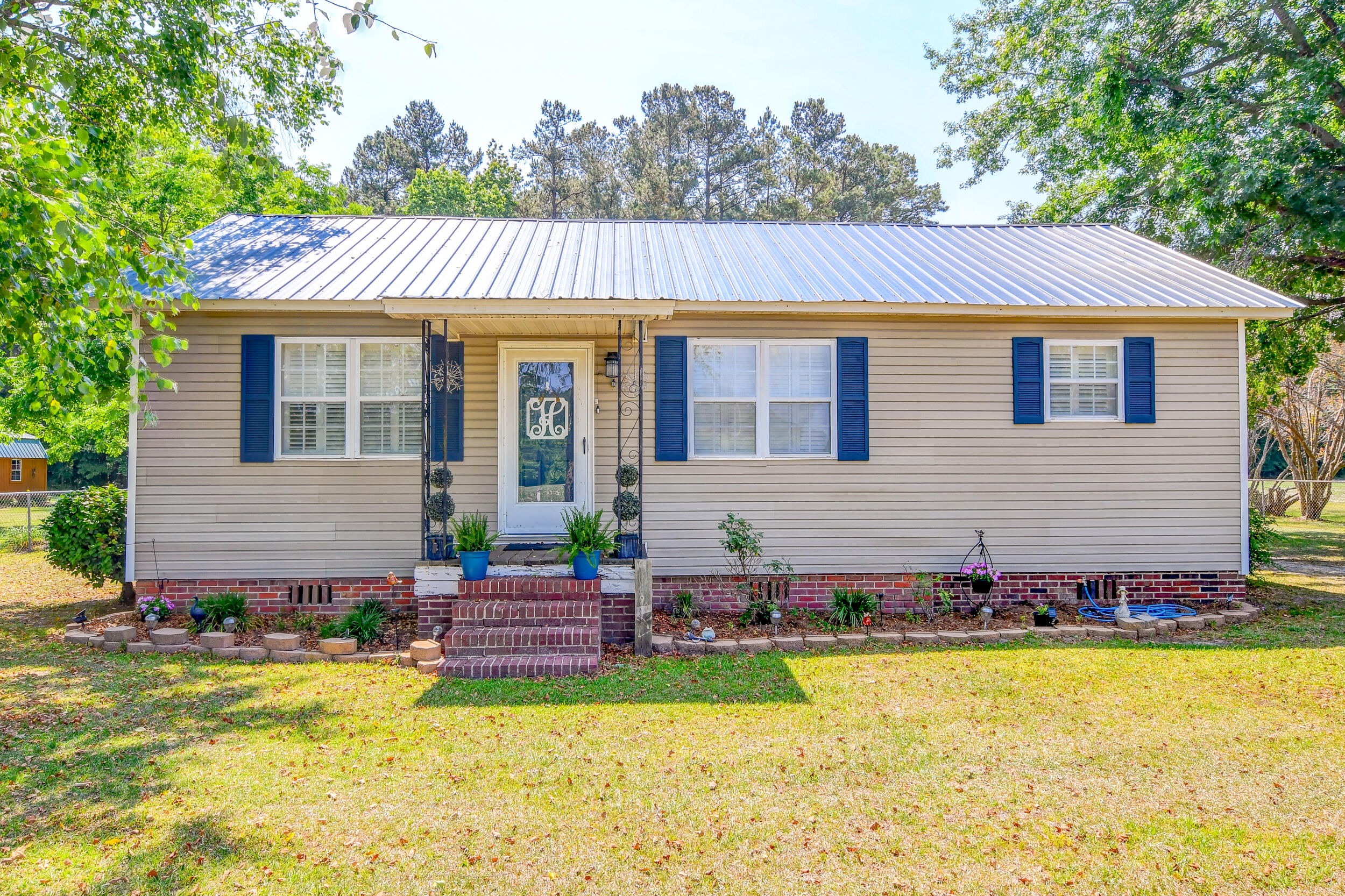 181 Camellia Road Reevesville, SC 29471 - Photo 20 of 33 DSC_9643_4_5_6_7