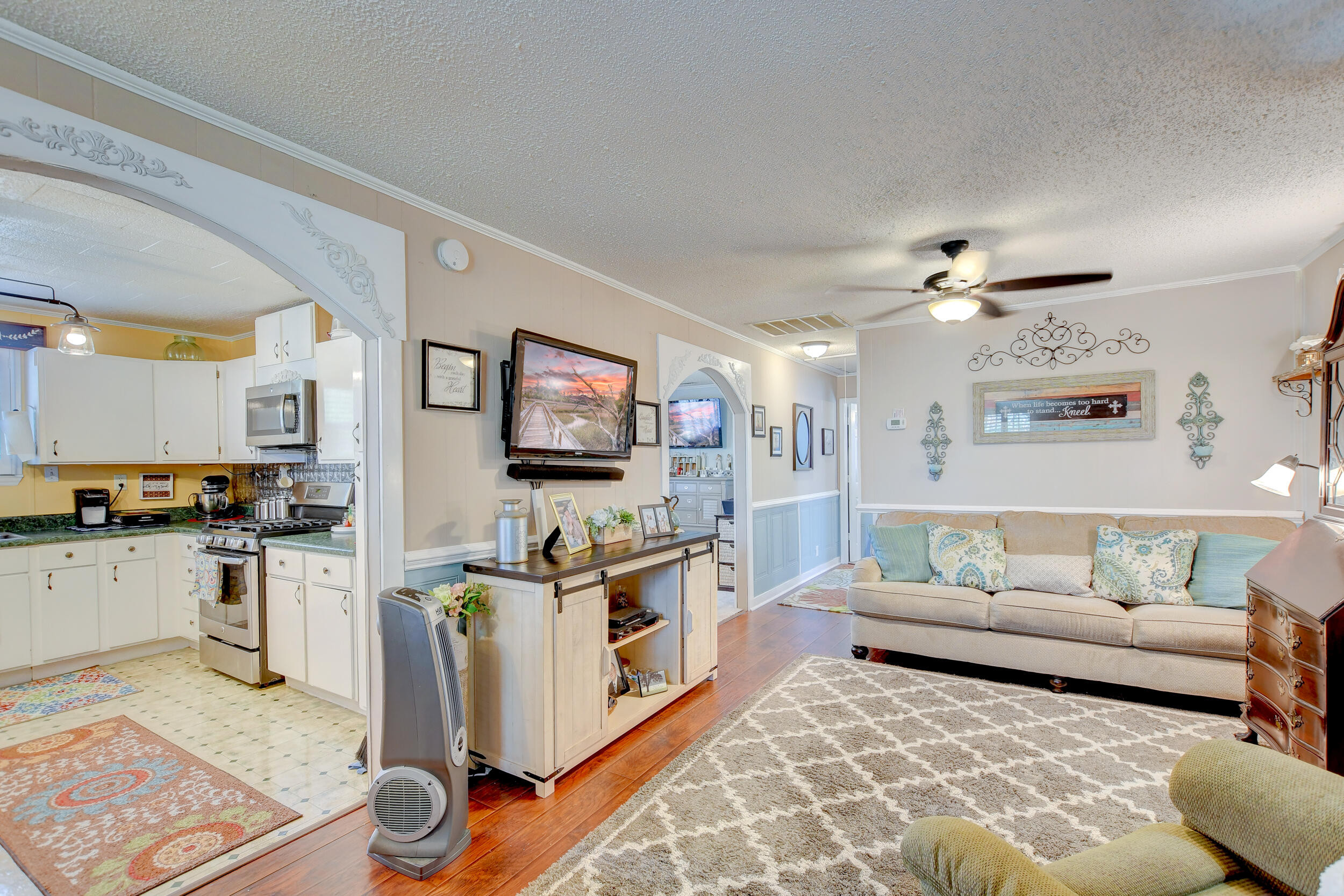 181 Camellia Road Reevesville, SC 29471 - Photo 23 of 33 DSC_9728_29_30_31_32-Edit