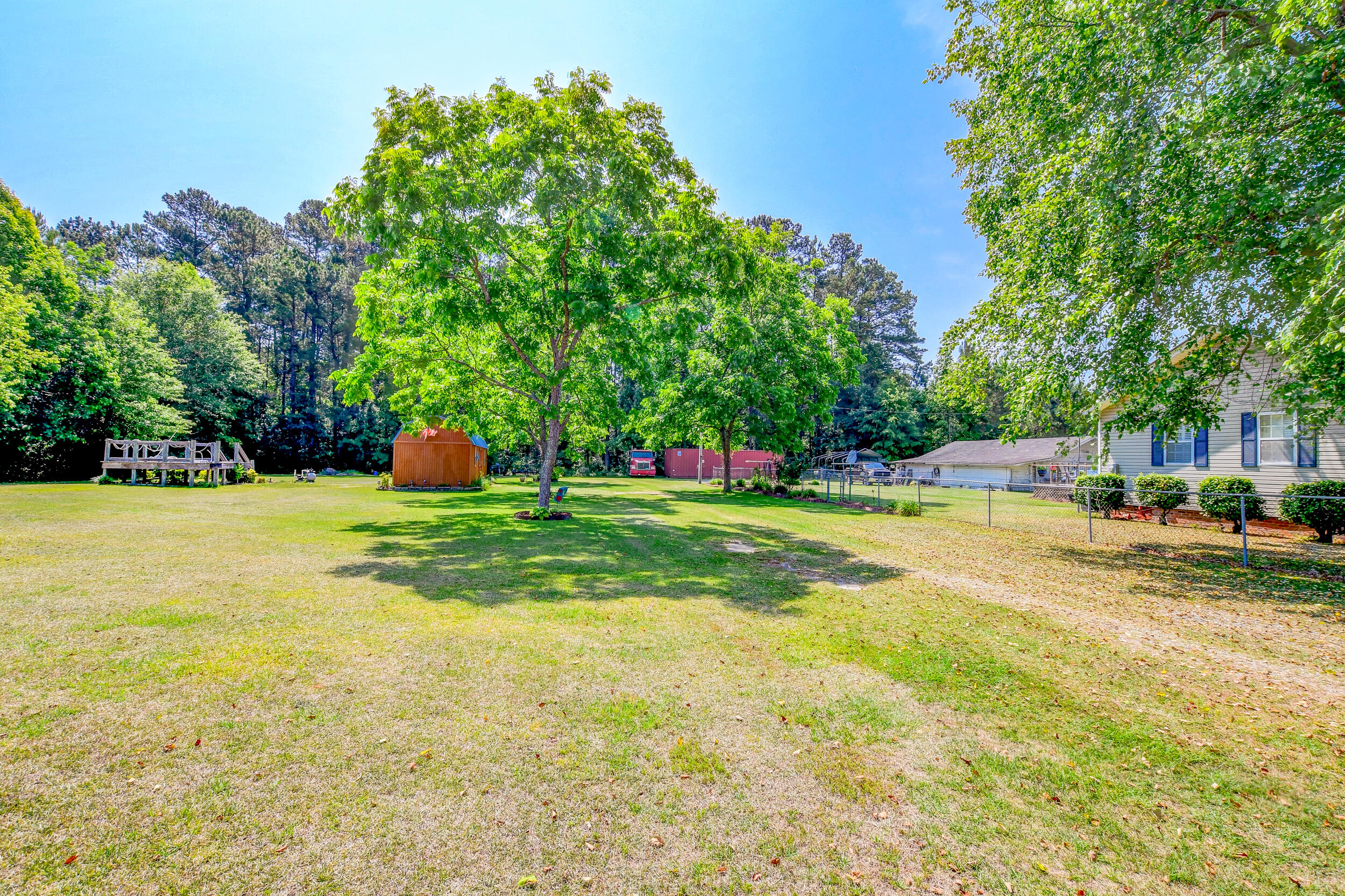 181 Camellia Road Reevesville, SC 29471 - Photo 8 of 33 DSC_9693_4_5_6_7