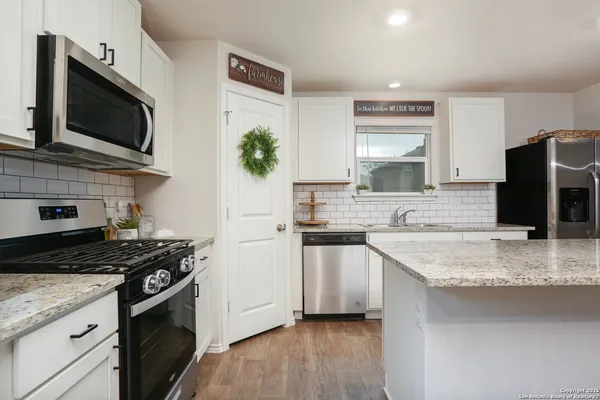 $258,000 | 1018 Andean Emerald, San Antonio, TX 78253