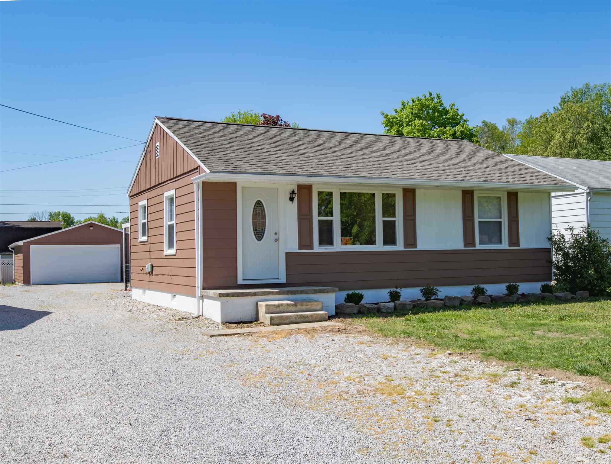1203 Christ Road Evansville, IN 47711 - Photo 1 of 32 Gallery Image 1