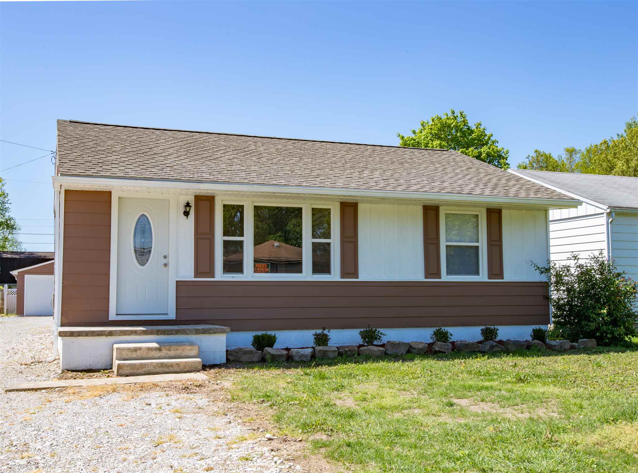 1203 Christ Road Evansville, IN 47711 - Photo 2 of 32 Gallery Image 2