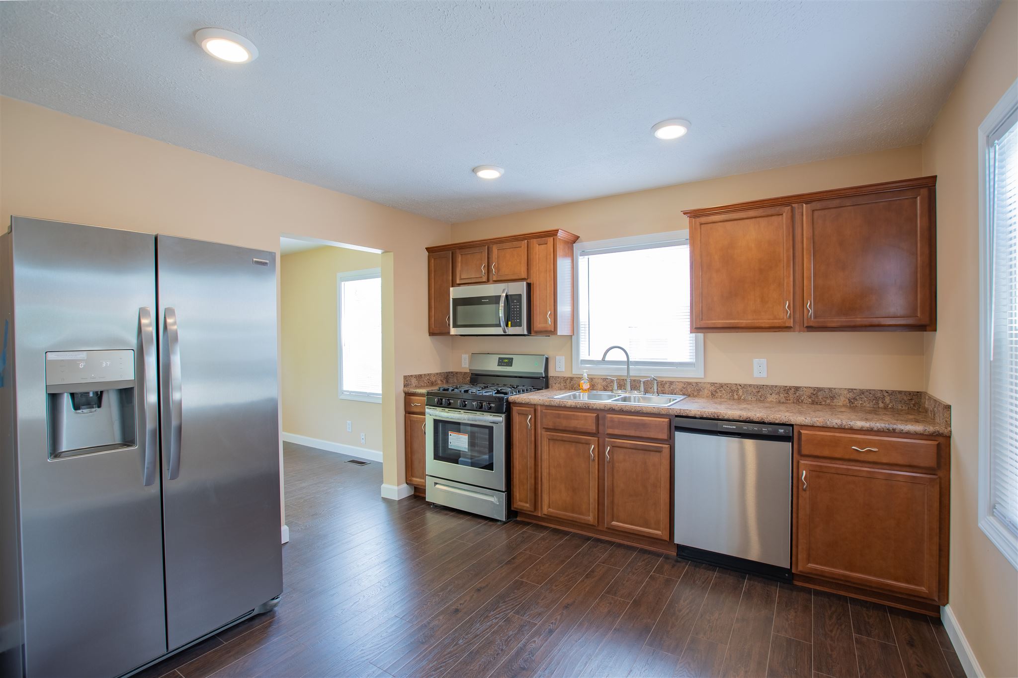 1203 Christ Road Evansville, IN 47711 - Photo 10 of 32 Gallery Image 10
