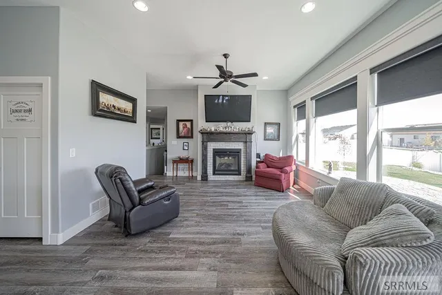 $549,900 | 4372 East Arcadia Avenue, Idaho Falls, ID 83401