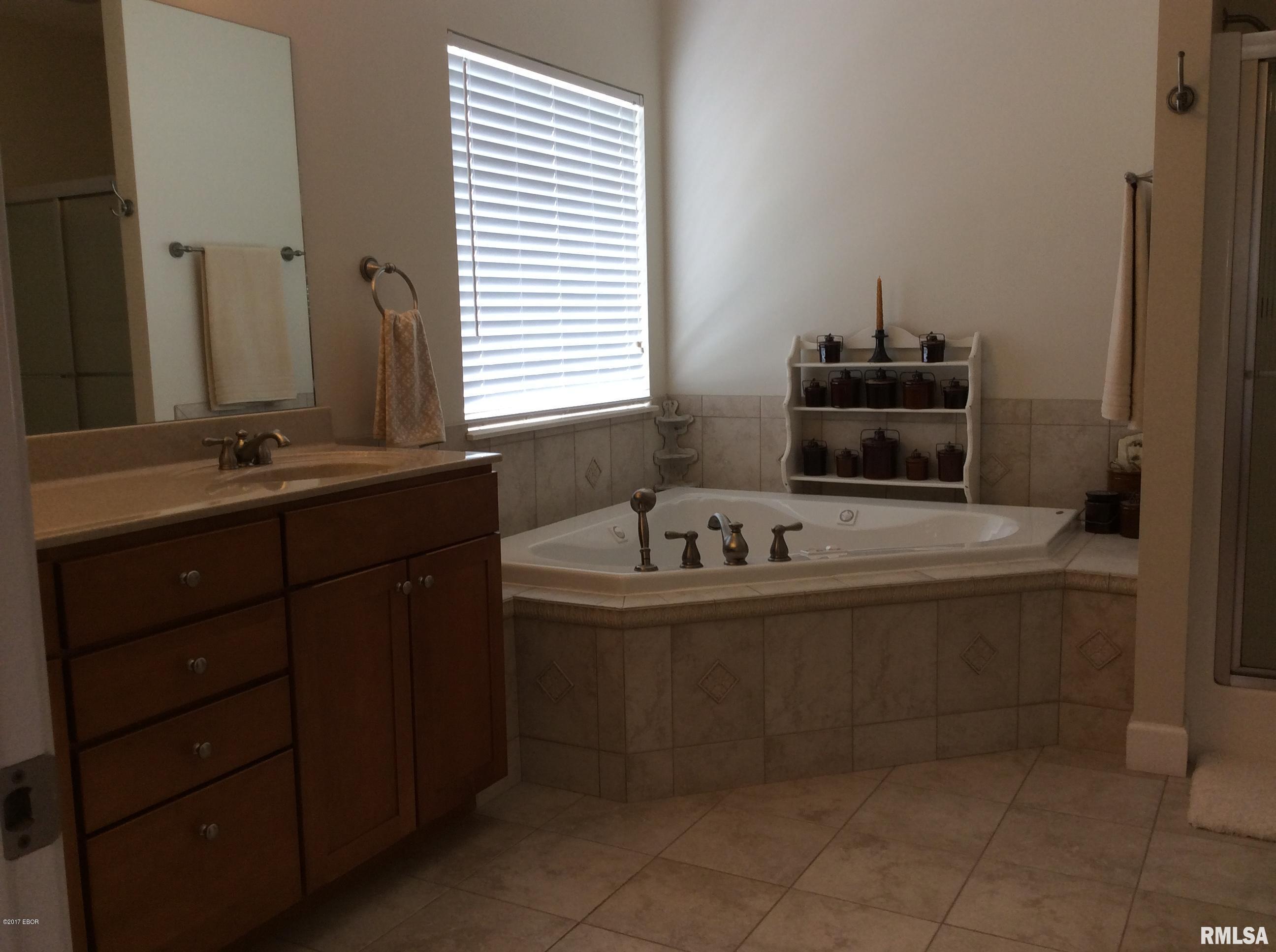3650 East Bishop Road Mount Vernon, IL 62864 - Photo 25 of 50