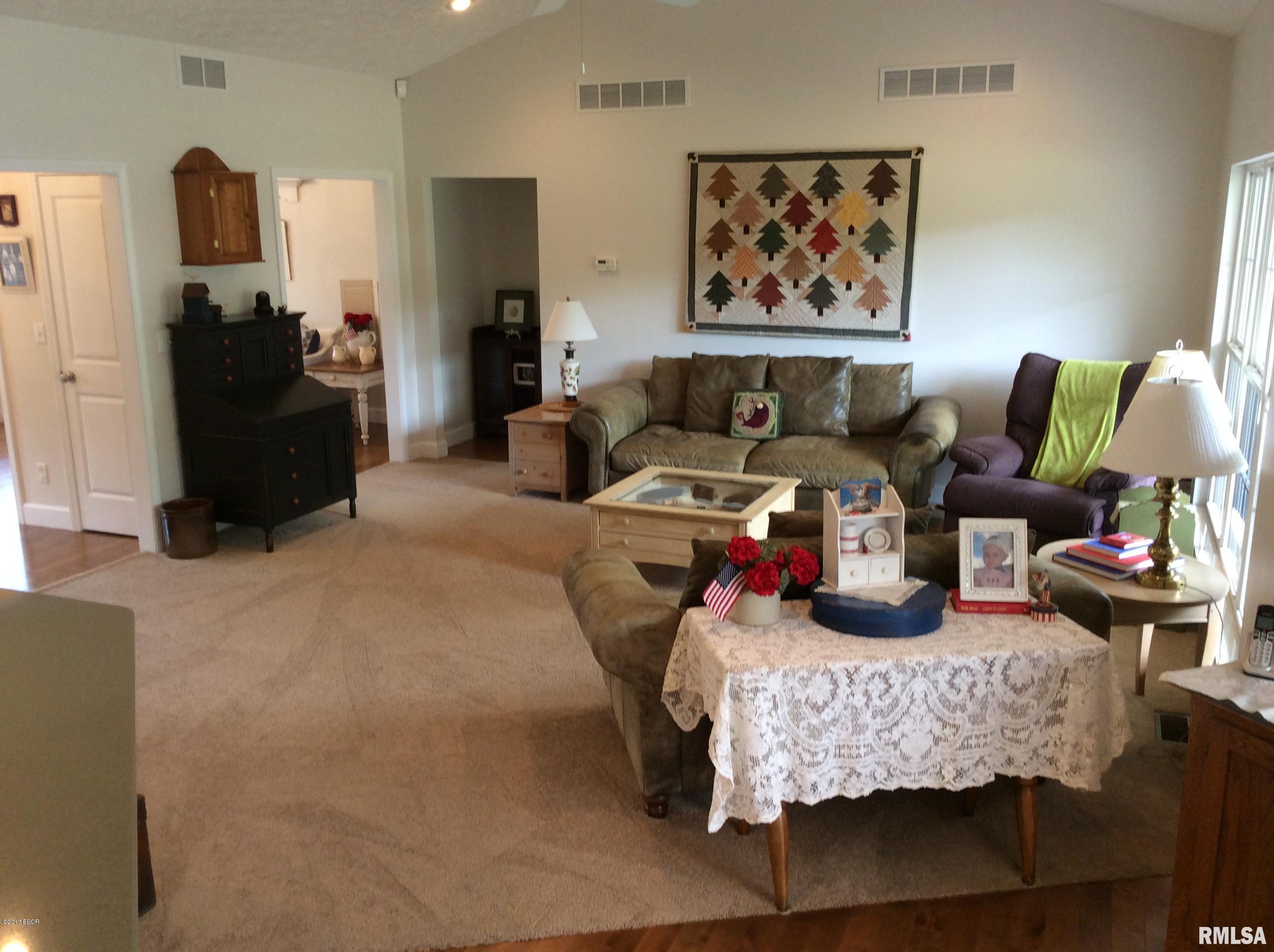 3650 East Bishop Road Mount Vernon, IL 62864 - Photo 8 of 50