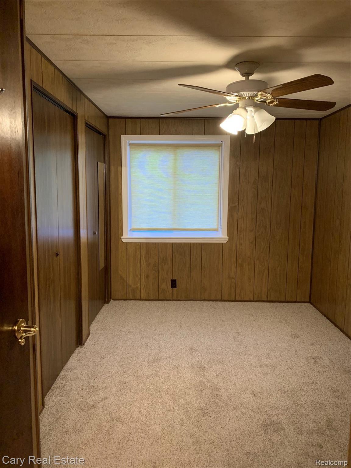 3538 Center Road Highland, MI 48357 - Photo 11 of 28 IMG_1042.jpg