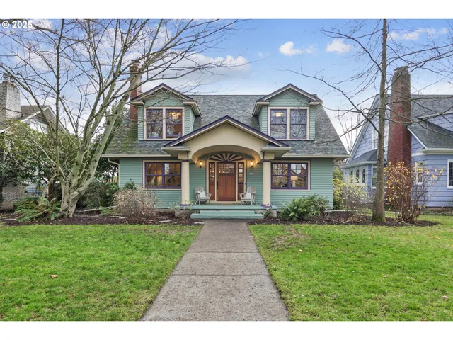 $1,325,000 | 3962 Southeast Oak Street, Portland, OR 97214