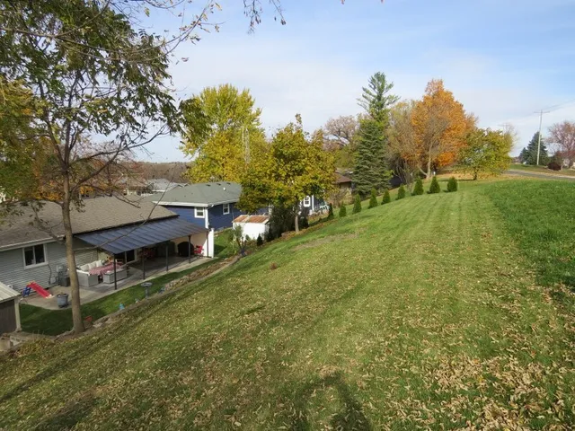 $335,000 | 1509 Hillside Lane, Watertown, WI 53098