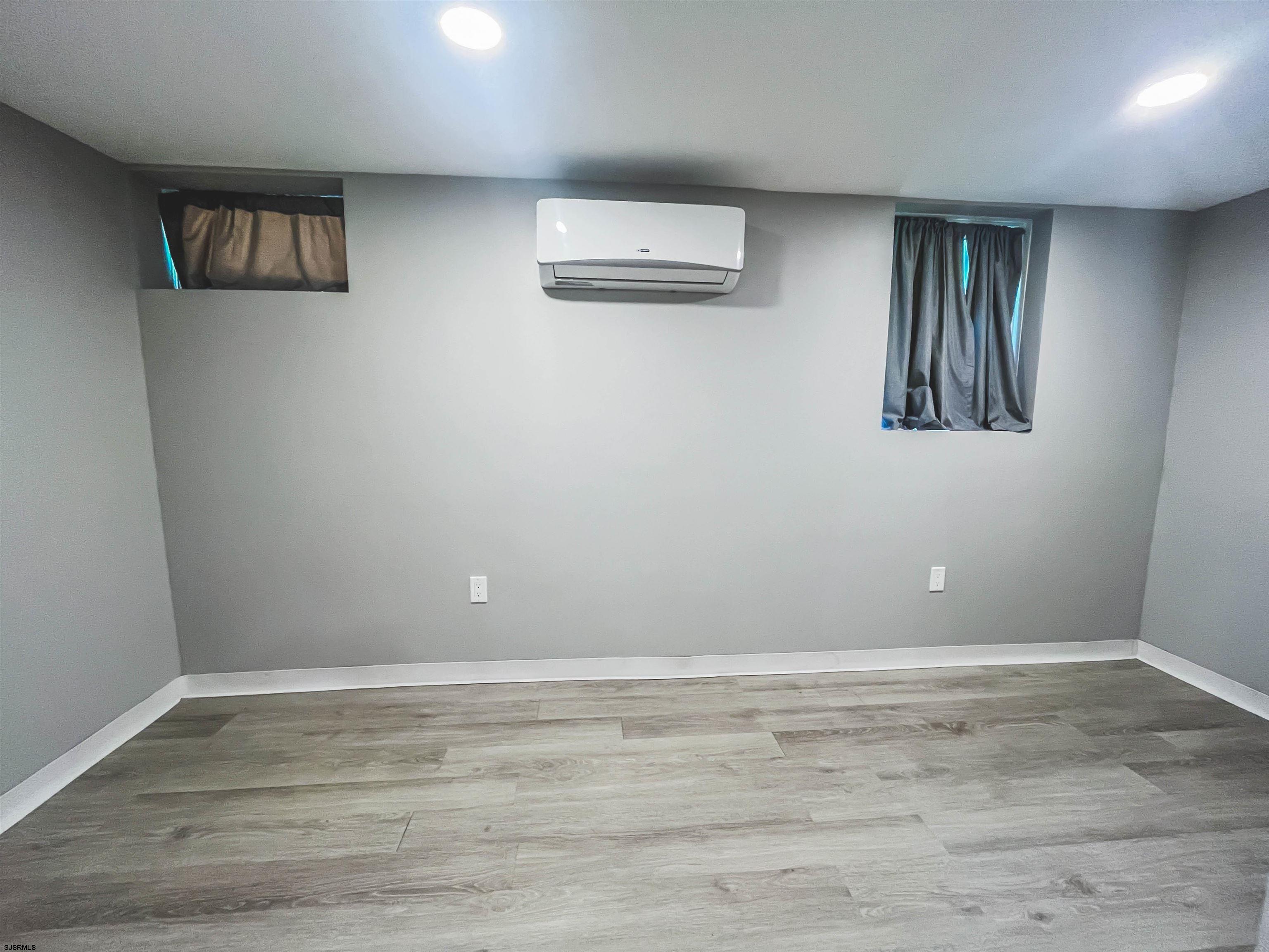 518 Delaware Avenue Absecon, NJ 08201 - Photo 29 of 38 a view of an empty room