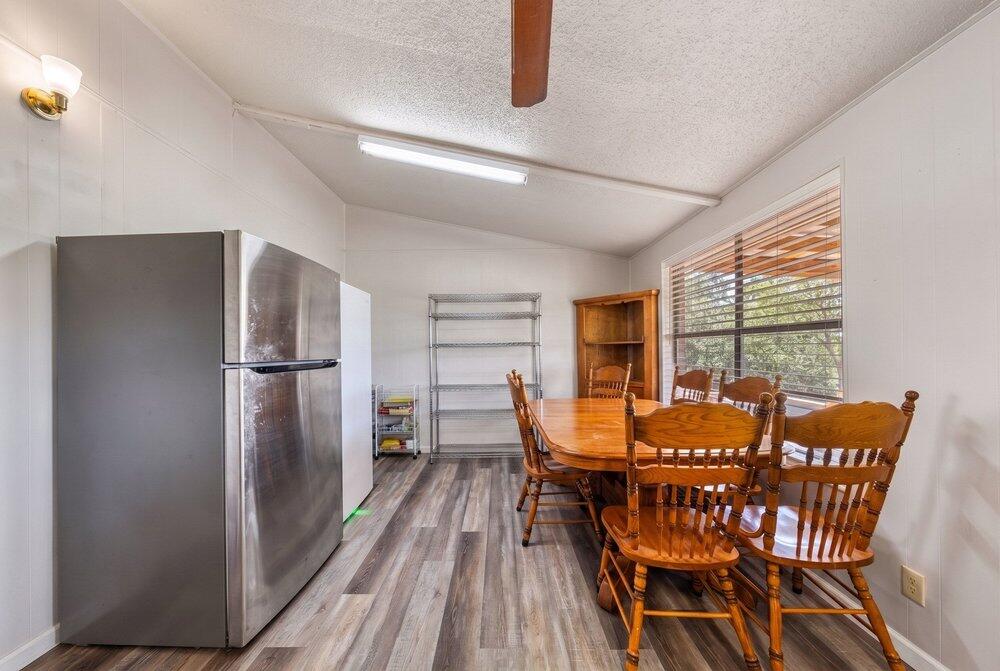 731 Mountain View Road Pipe Creek, TX 78063 - Photo 8 of 36 Gallery Image 8