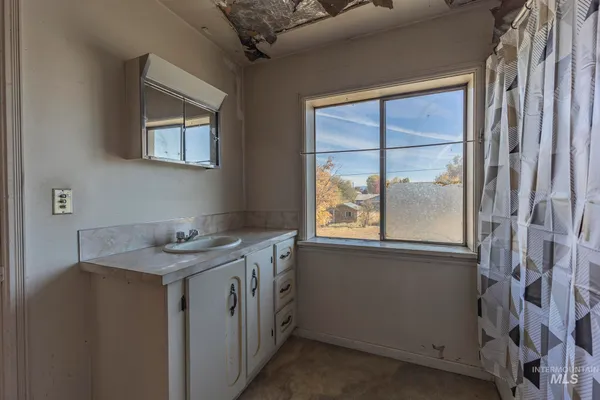 $650,000 | 702 North D Street, Grangeville, ID 83530