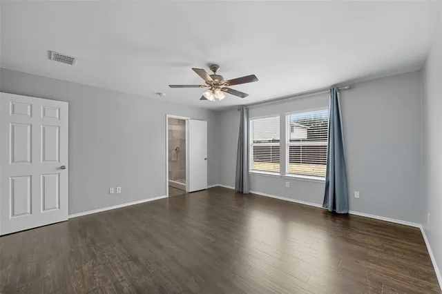 $299,900 | 219 Hilltop Drive, Justin, TX 76247