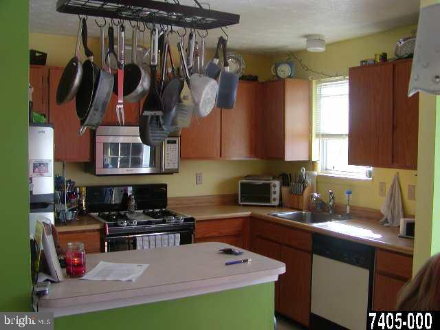 170 Pond Road Felton, PA 17322 - Photo 4 of 9