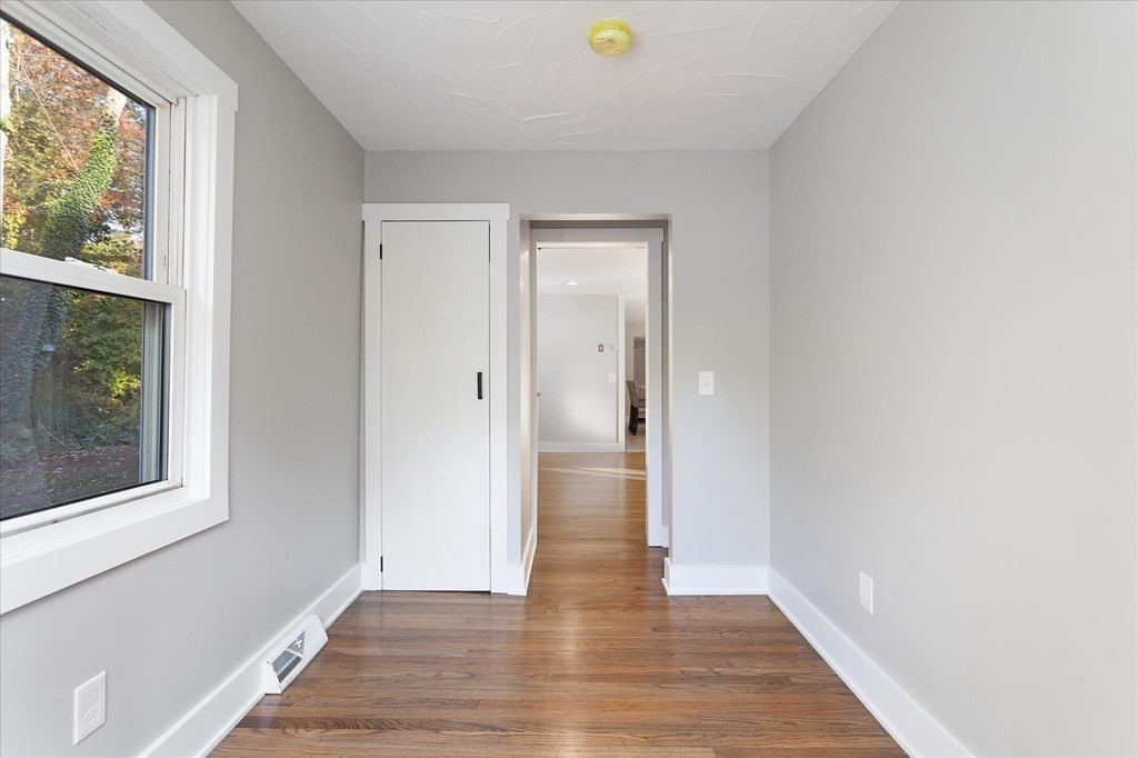 187 Brimfield Road Holland, MA 01521 - Photo 22 of 32 Gallery Image 22