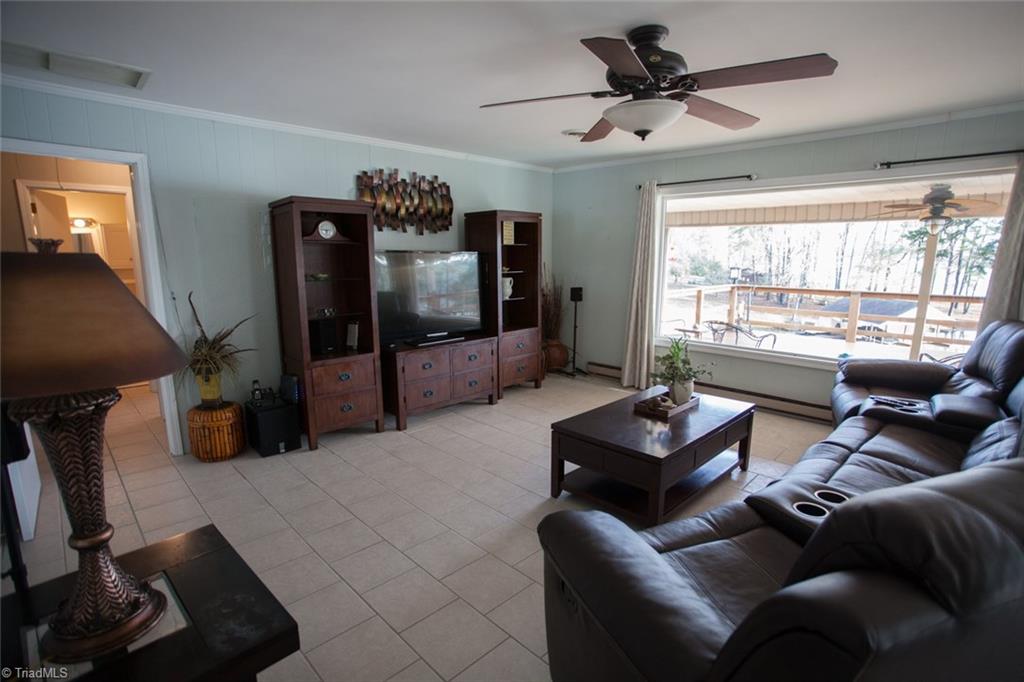 61 Dry Fly Road Semora, NC 27343 - Photo 5 of 29 Gallery Image 5