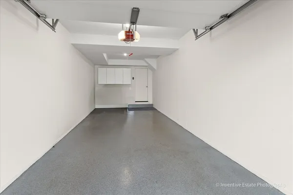 $380,000 | 884 Bristol Drive, Barrington, IL 60010