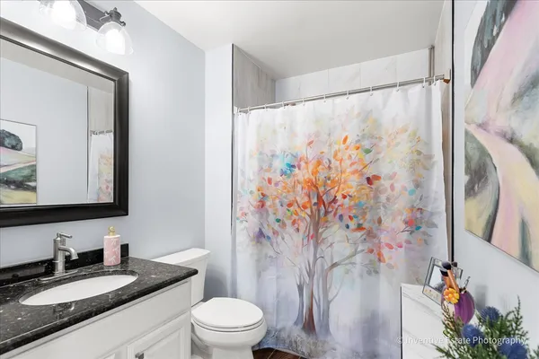 $380,000 | 884 Bristol Drive, Barrington, IL 60010