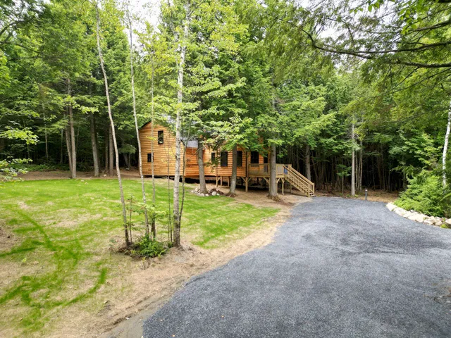 $299,900 | 111 Pine Bluff Road, Embden, ME 04958