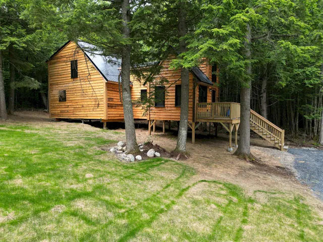 $299,900 | 111 Pine Bluff Road, Embden, ME 04958