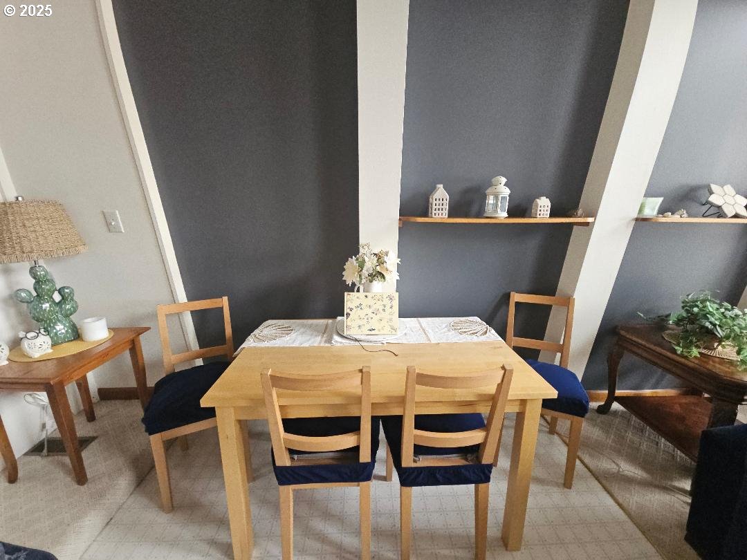73 South Lakewood Road Tygh Valley, OR 97063 - Photo 20 of 44 a dining room with furniture and wooden floor