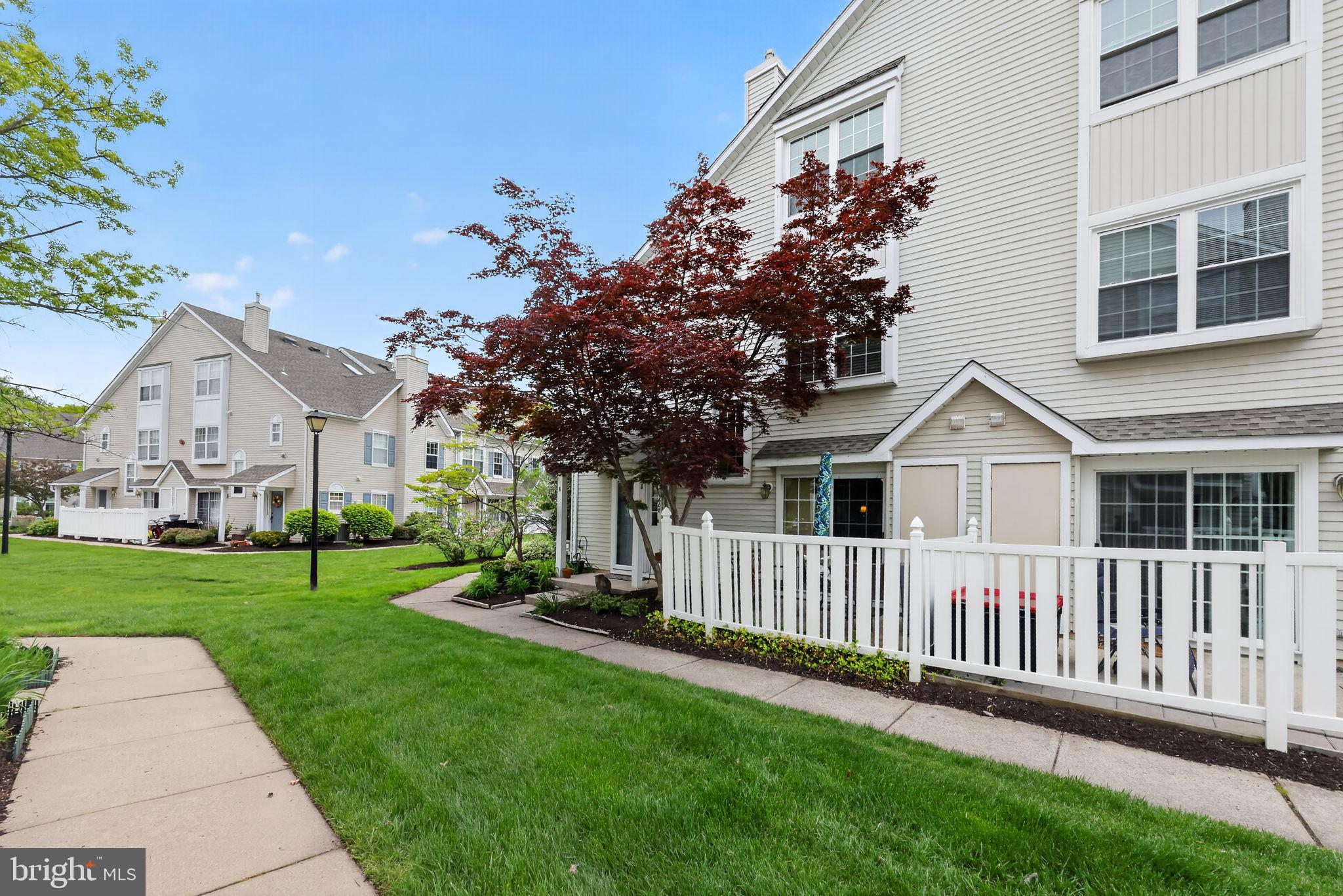 608 Wharton Road Mount Laurel, NJ 08054 - Photo 4 of 31
