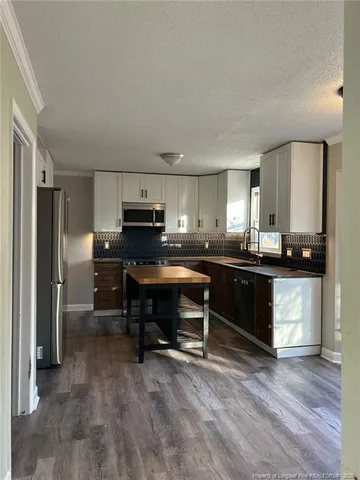 $2,100 | 7713 Charring Cross Lane, Fayetteville, NC 28314