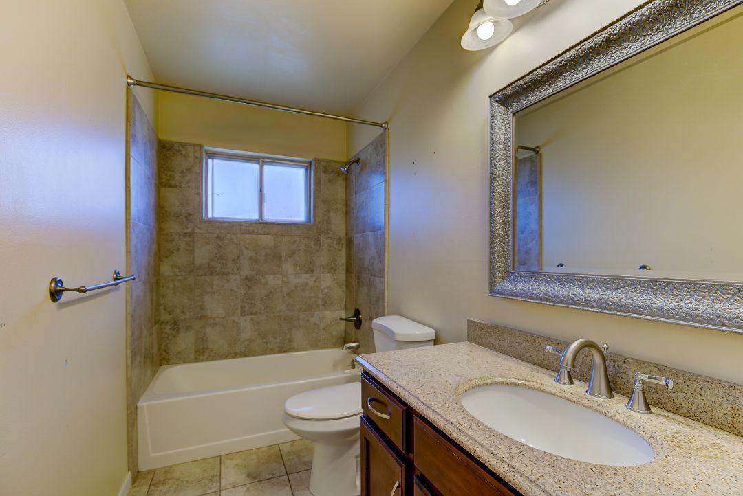 3414 Riverside Drive Anderson, CA 96007 - Photo 9 of 30 Hall Bath