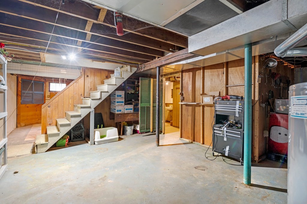 38 Walter Road Danvers, MA 01923 - Photo 23 of 29