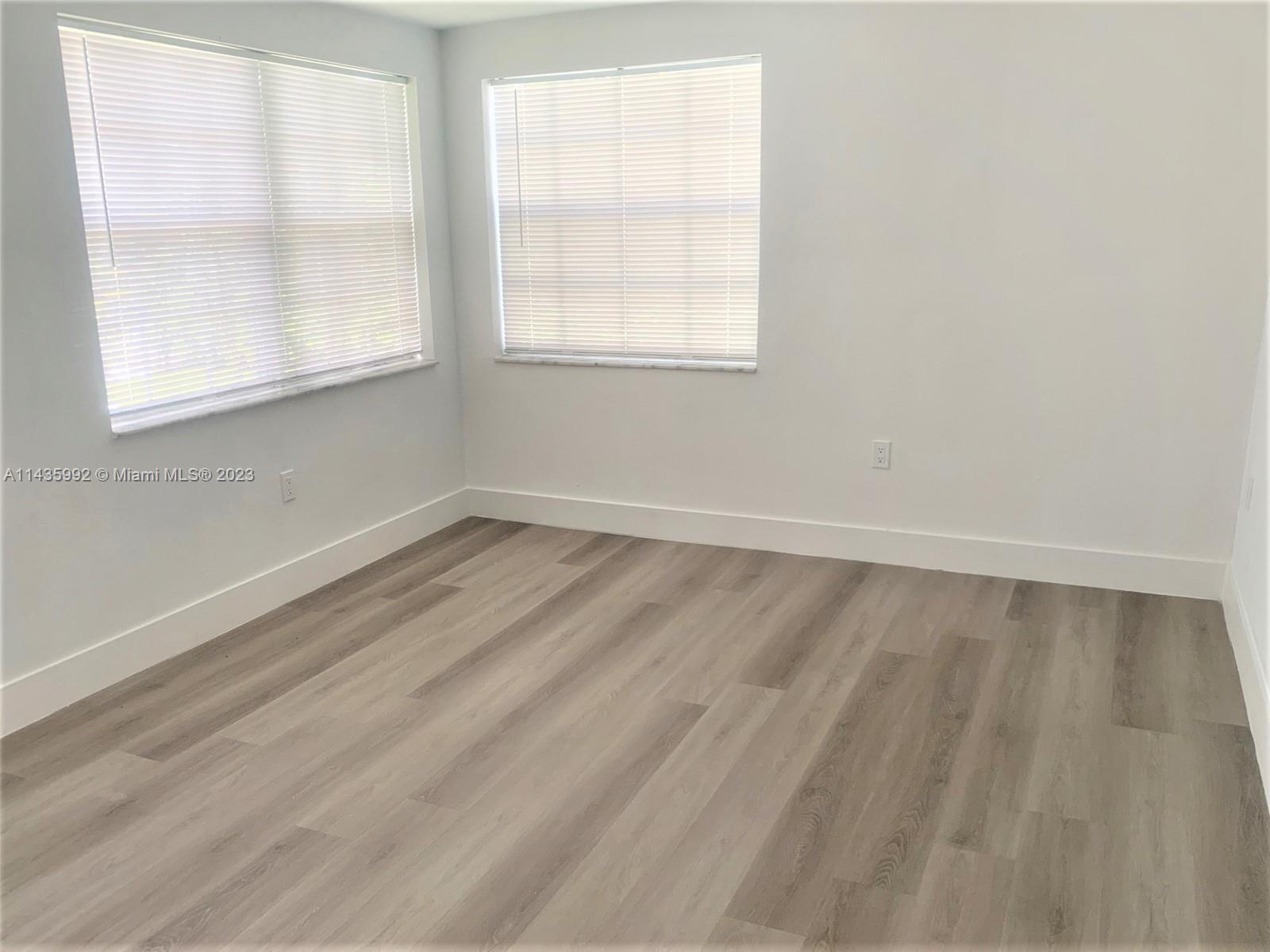 3335 Northwest 19th Street Miami, FL 33125 - Photo 13 of 42