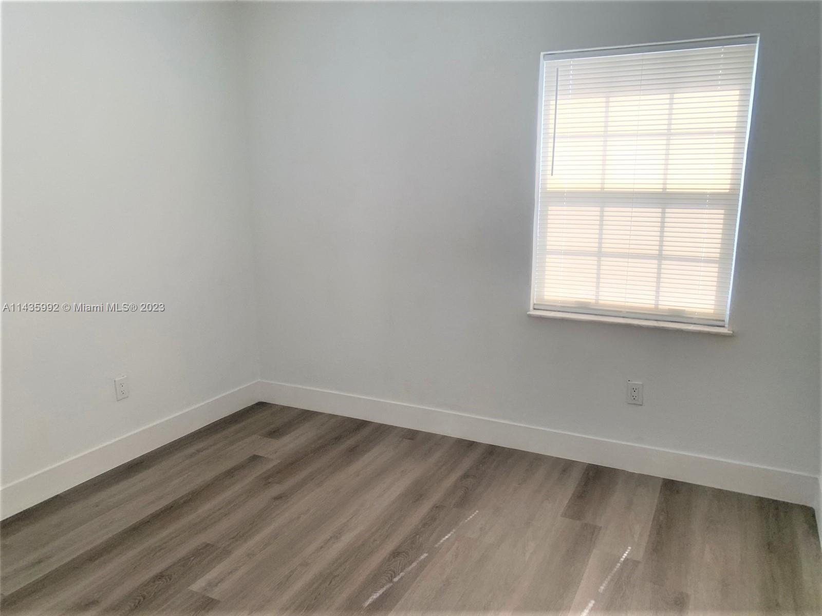 3335 Northwest 19th Street Miami, FL 33125 - Photo 20 of 42