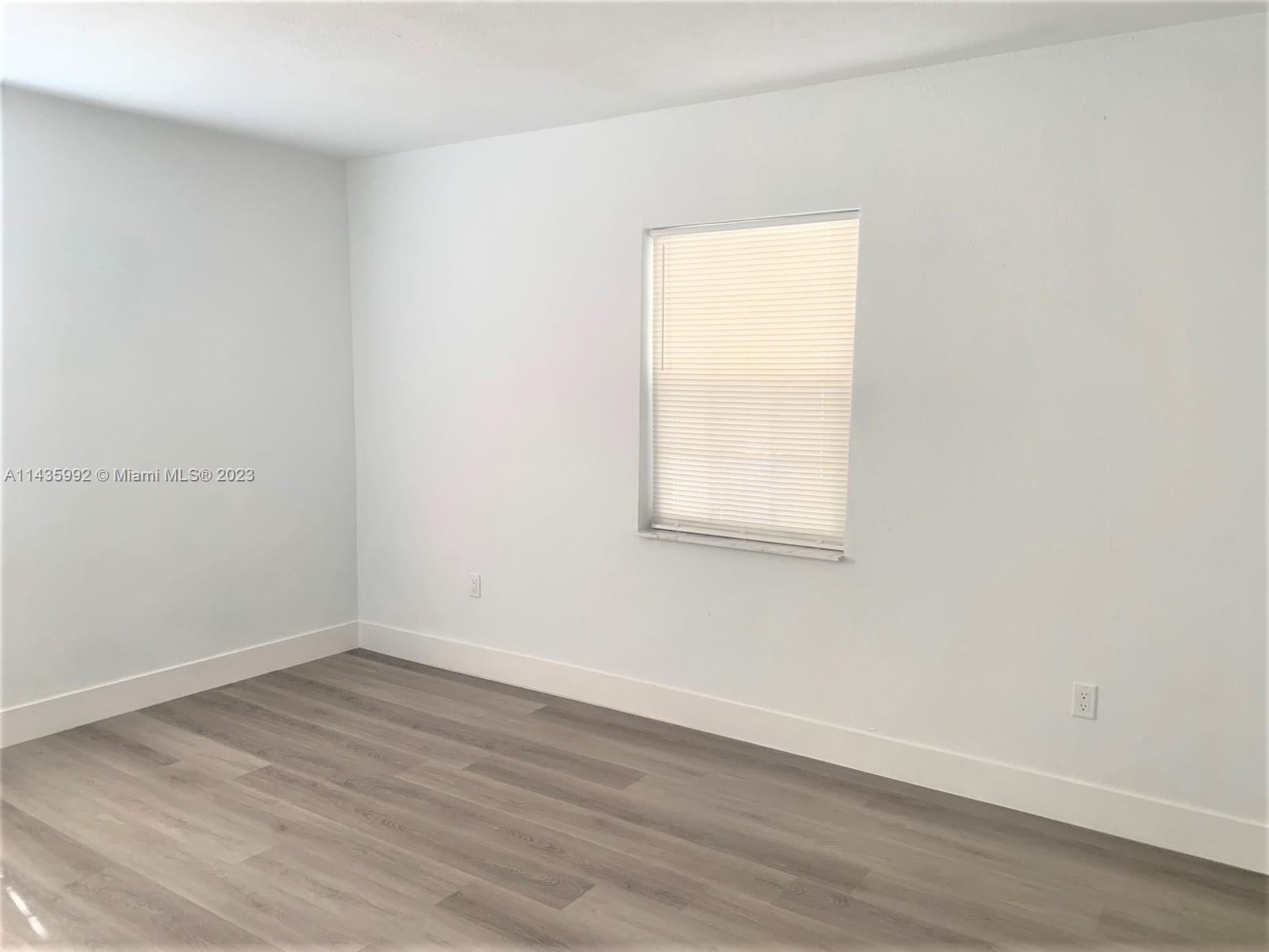3335 Northwest 19th Street Miami, FL 33125 - Photo 24 of 42