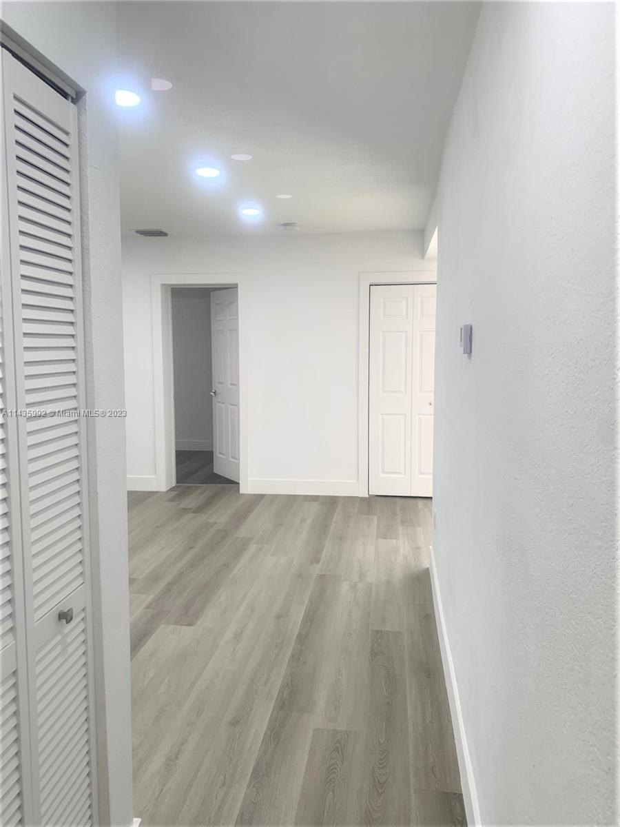 3335 Northwest 19th Street Miami, FL 33125 - Photo 32 of 42