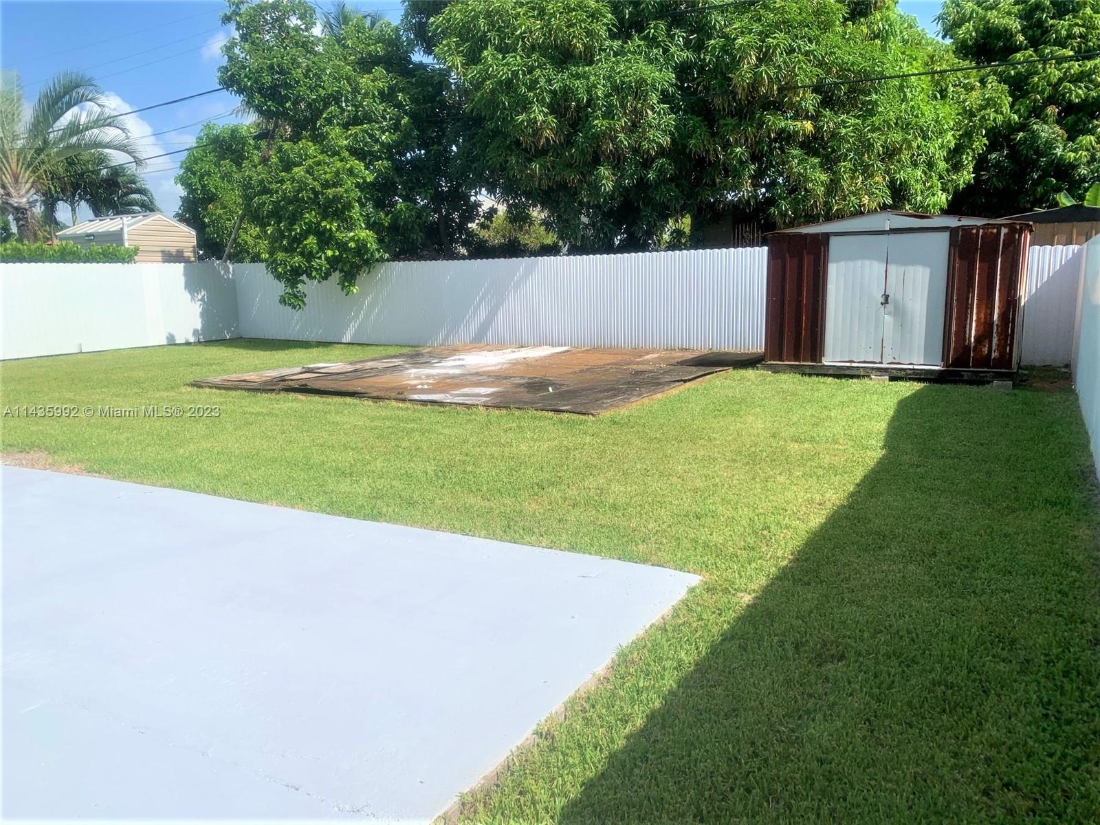 3335 Northwest 19th Street Miami, FL 33125 - Photo 38 of 42