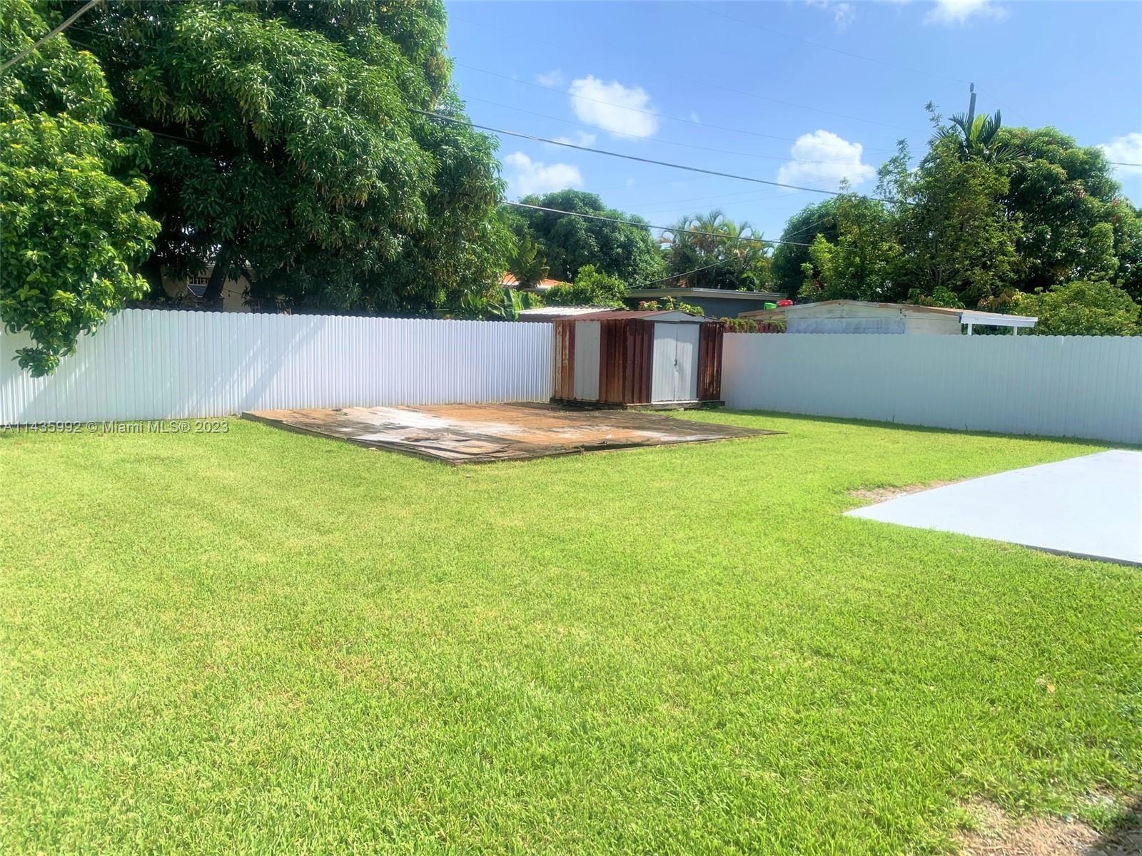 3335 Northwest 19th Street Miami, FL 33125 - Photo 40 of 42