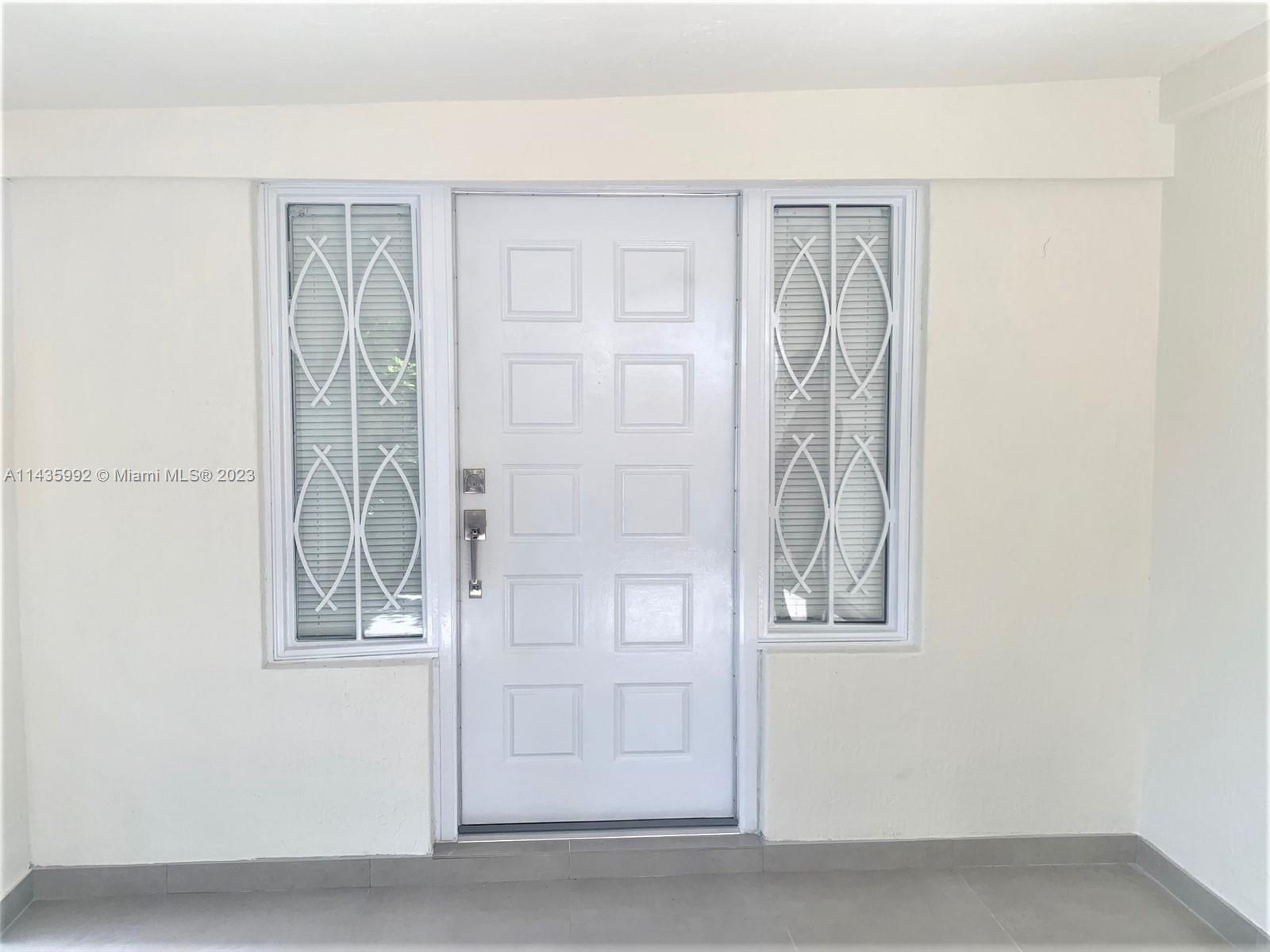 3335 Northwest 19th Street Miami, FL 33125 - Photo 7 of 42