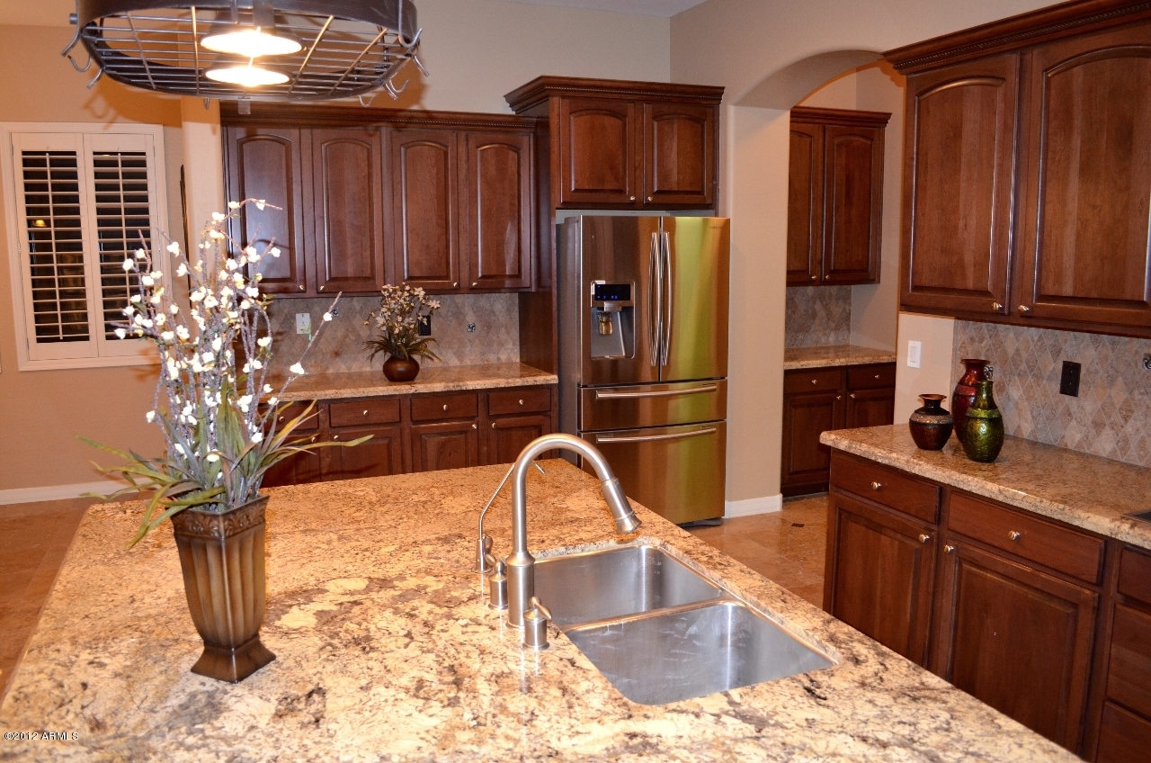 3155 East Blue Ridge Way Gilbert, AZ 85298 - Photo 18 of 70 18