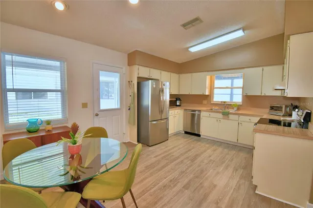 $222,000 | 4823 Colonnades Circle West, Lakeland, FL 33811