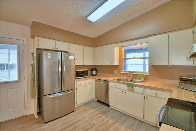 $222,000 | 4823 Colonnades Circle West, Lakeland, FL 33811