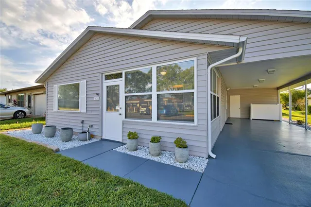 $222,000 | 4823 Colonnades Circle West, Lakeland, FL 33811