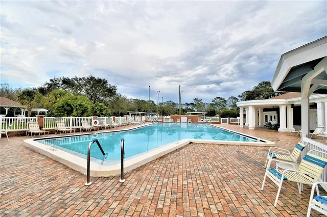 $222,000 | 4823 Colonnades Circle West, Lakeland, FL 33811