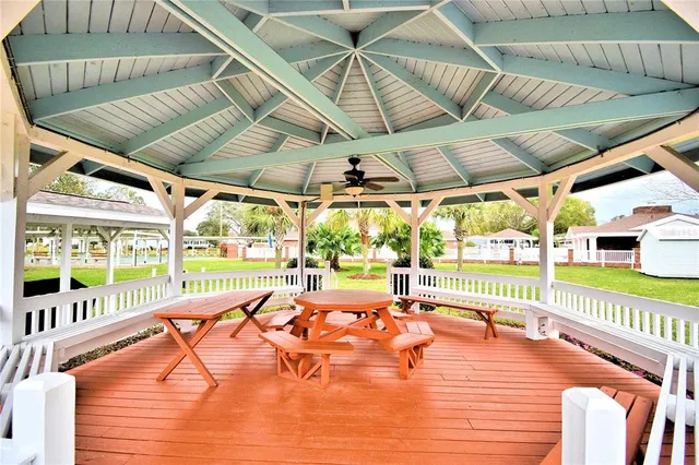 $222,000 | 4823 Colonnades Circle West, Lakeland, FL 33811