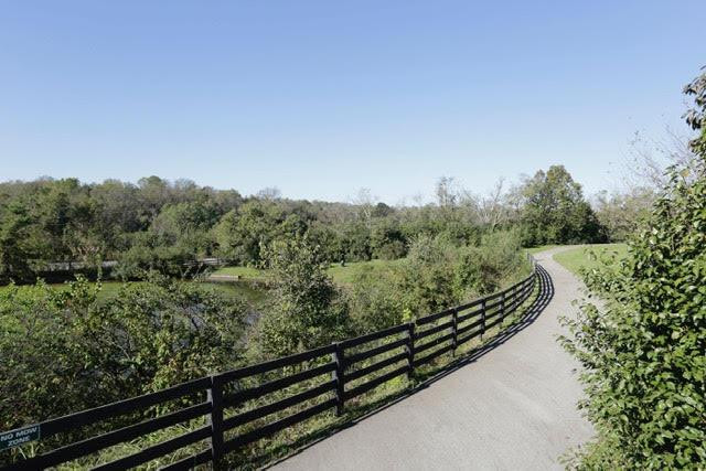 2608 Rolling Ridge Lexington, KY 40511 - Photo 25 of 26 Listing Photo